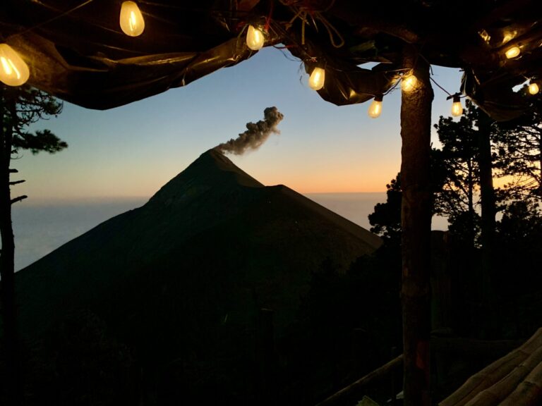Hike acatenango
